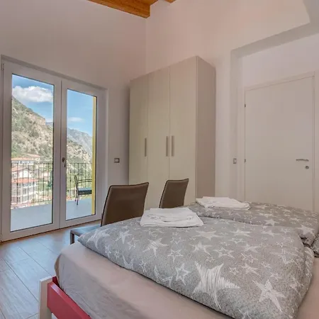 Giada Apartment *