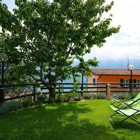 Giada Apartment *
